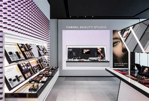 CHANEL BEAUTY BOUTIQUE WIEN.